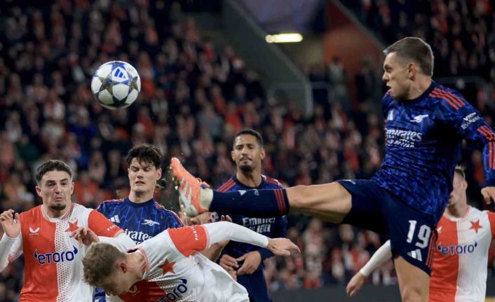 Arsenal, Şampiyonlar Ligi’nde 4’te 4 yaptı