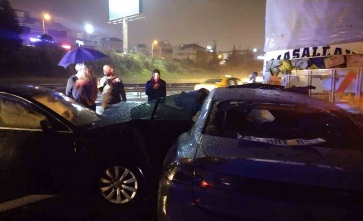 Ataşehir’de zincirleme trafik kazası: 6 yaralı