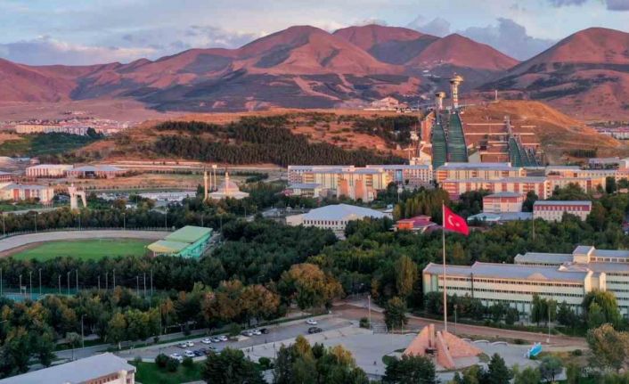 Atatürk Üniversitesi, disiplinlerarası bilim sıralaması dünya 159’uncusu oldu