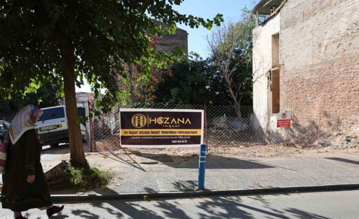 Aydın’ın Veysipaşa Mahallesi’nde ’kilise’ tedirginliği