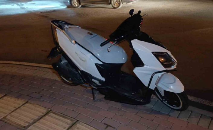 Aynı noktada 24 saat arayla 2 kaza yaşandı: 4 yaralı