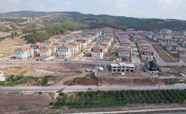 Bahçeli’den Osmaniye’de yeni kurulacak mahalleye Murat Kurum’un adının verilmesi talebi