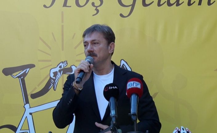 Bahçelievler Belediye Başkanı Bahadır: "Her ay 100 tane bisiklet dağıtıyoruz"