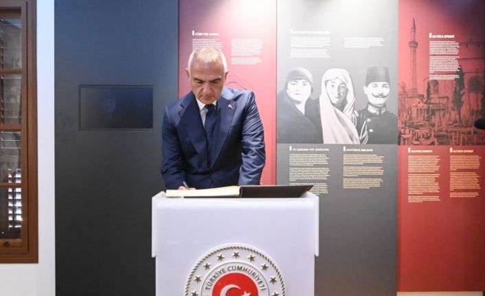 Bakan Ersoy: "Gerçekleştirdiğimiz çalışmalar, Atatürk’ün aziz hatırasına duyduğumuz saygının bir nişanesidir"