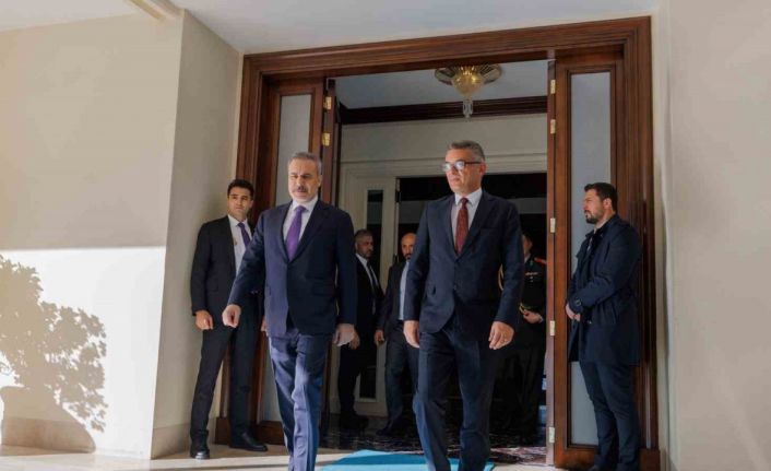 Bakan Fidan, KKTC Cumhurbaşkanı Erhüman ile bir araya geldi