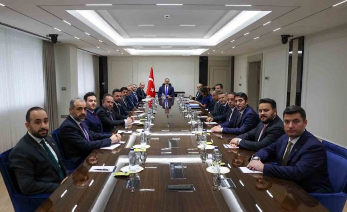 Bakan Fidan, MÜSİAD Genel Başkanı Özdemir’i kabul etti