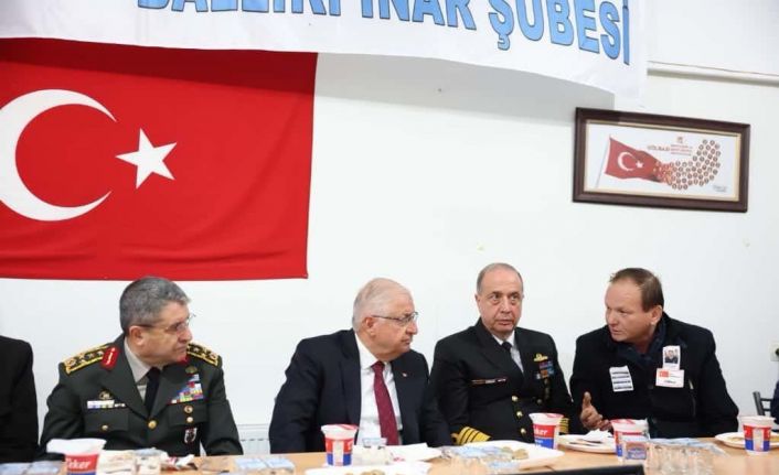 Bakan Güler’den şehit ailelerine ziyaret