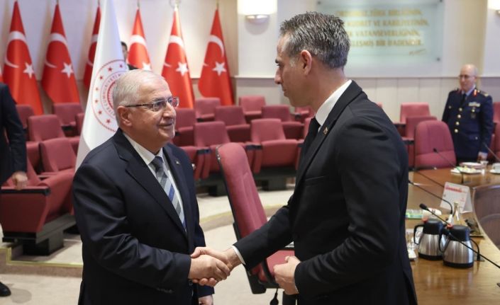 Bakan Güler’den Tekvando Milli Takımı’na tebrik