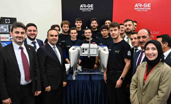 Bakan Kacır: "Türkiye’nin Ar-Ge harcamalarını 1,2 milyar dolardan 19,9 milyar dolara yükselttik"