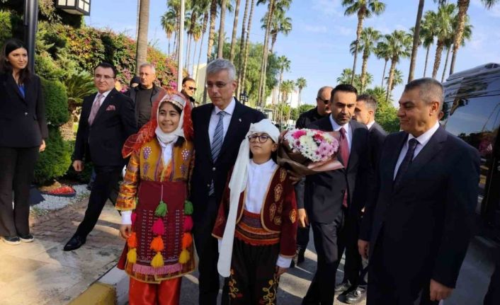 Bakan Memişoğlu: "Türkiye’yi sağlıkta dünyaya yön veren ülke haline getireceğiz"