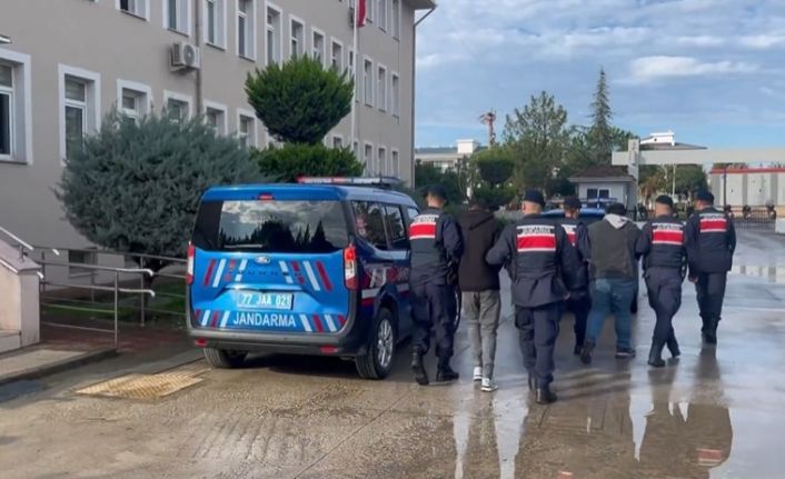 Bakan Yerlikaya: "10 il merkezli düzenlenen operasyonlarımızda; 5,8 milyar liralık işlem hacmi bulunan 79 şüpheliyi yakaladık"