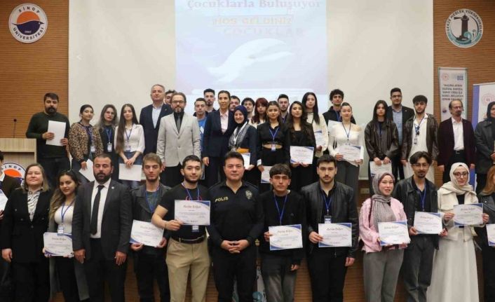 Balina Aydın, Gerze’de çocuklarla buluştu