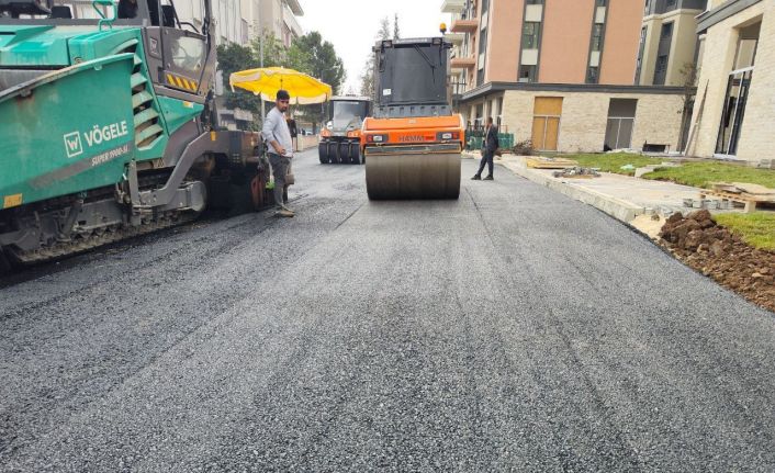 Barbaros Hayrettin ve Siteler Mahallelerinde asfalt çalışmaları sürüyor