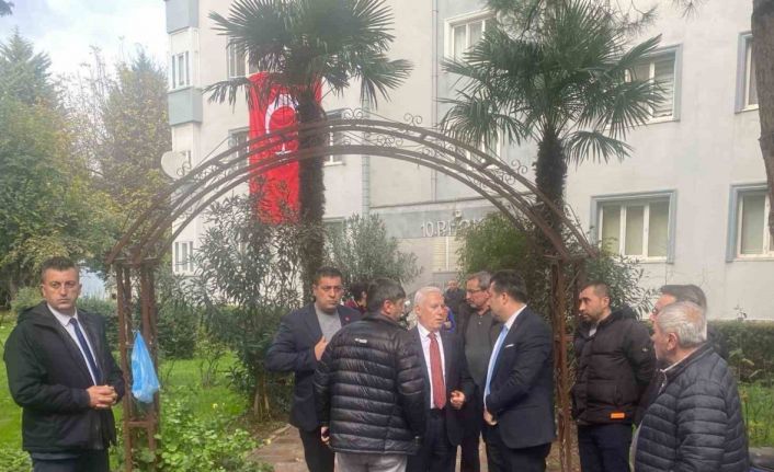 Başkan Bozbey’den şehit binbaşının ailesine taziye ziyareti