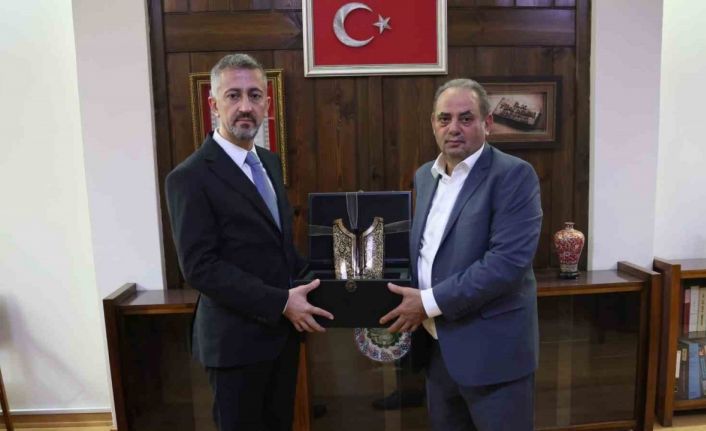 Başkan Değirmenci’den hayırlı olsun ziyareti