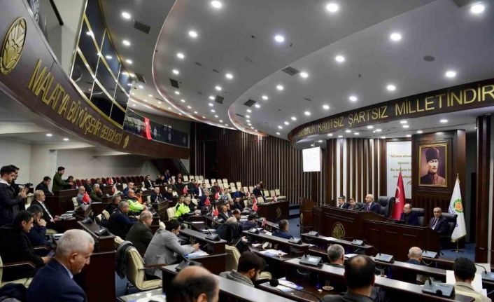 Başkan Er: "269 araç 1117 personelle sahada olacağız"