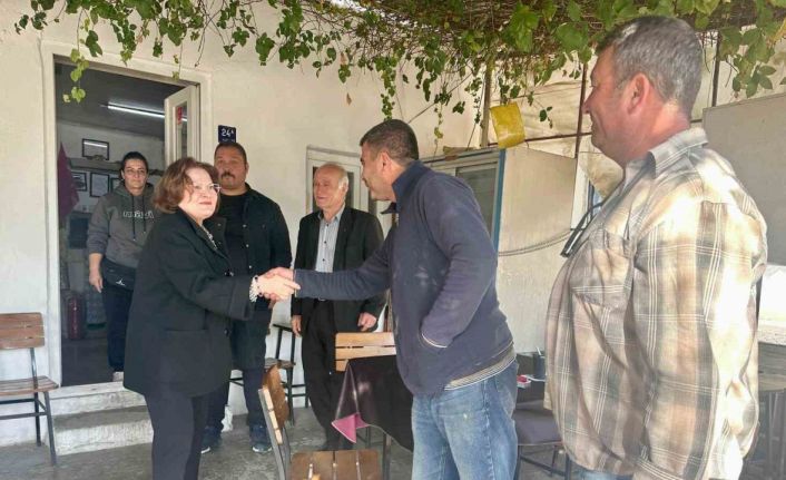 Başkan Gençay’dan Mavişehir pazaryerinde incelemelerde bulundu