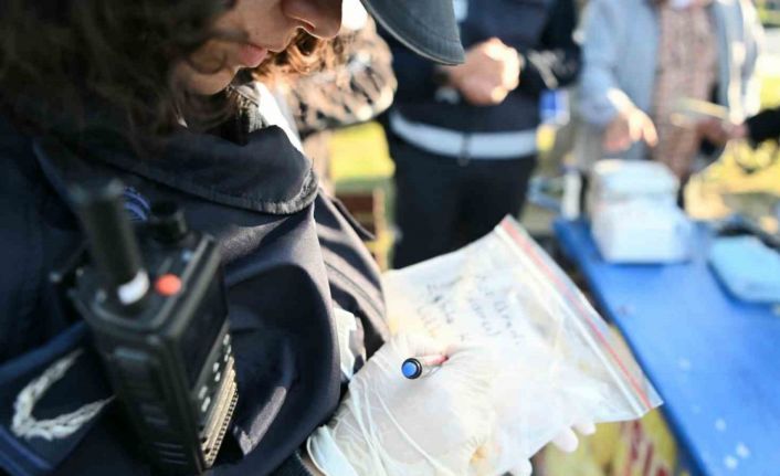 Başkan Günel’den sokak lezzetlerine sıkı takip