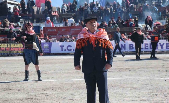 Başkan Özel: "Ramazan’ın manevi atmosferine saygı bizim için önceliktir"