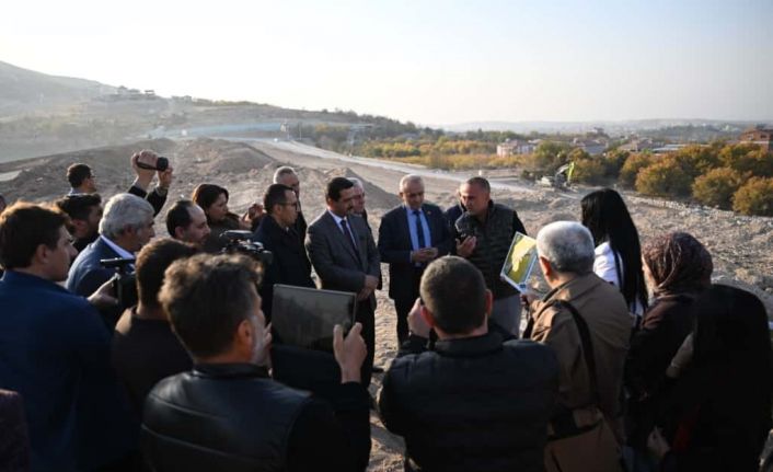Başkan Taşkın : "Battalgazi’nin her noktasında kalıcı eserler yükseliyor"