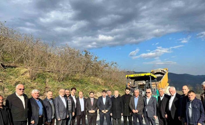 Başkan Türkcan: "Sarpdere-Damarlı yolu hak ettiği değere kavuşuyor"