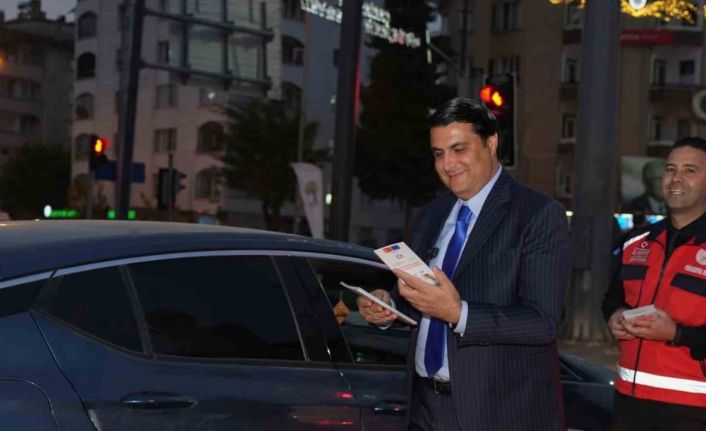 Başkan Yılmaz’dan koruyucu aile farkındalığı