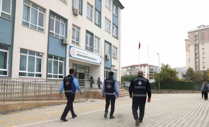 Battalgazi’de hizmetler ilçenin dört bir yanında devam ediyor