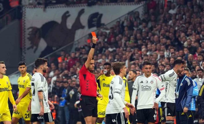 Beşiktaş, bir Fenerbahçe maçında yine kırmızı kart gördü