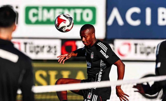 Beşiktaş, günü çift antrenmanla tamamladı