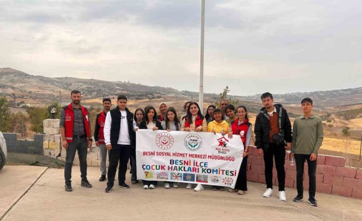 Besni’de YKS adaylarına sosyal destek programı düzenlendi