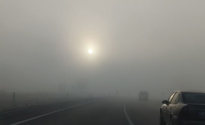 Bingöl’de yoğun sis: Görüş mesafesi 10 metreye düştü