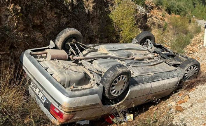 Burdur’da şarampole devrilen otomobilin sürücüsü yaralandı