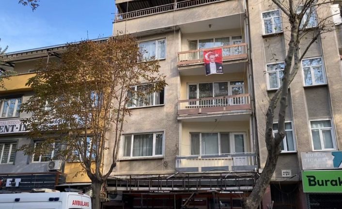 Bursa’da balkondan düşen yaşlı adam hayatını kaybetti