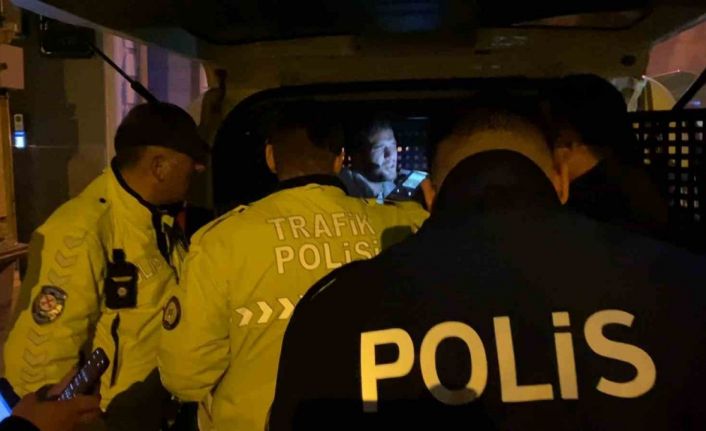 Bursa’da ’dur’ ihtarına uymayan sürücü, 10 kilometrelik kovalamacayla yakalandı