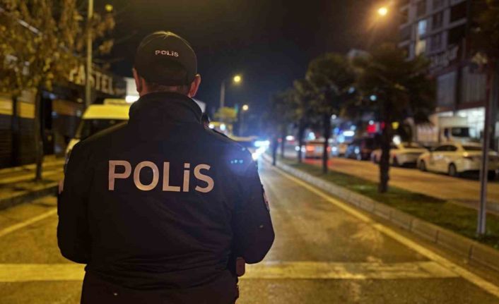 Bursa’da geniş çaplı asayiş uygulaması: 10 aranan şahıs yakalandı