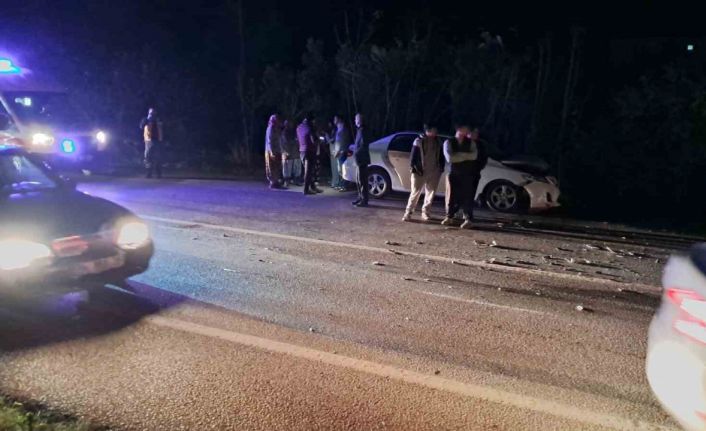 Bursa’da tır ile otomobil çarpıştı: 1 yaralı