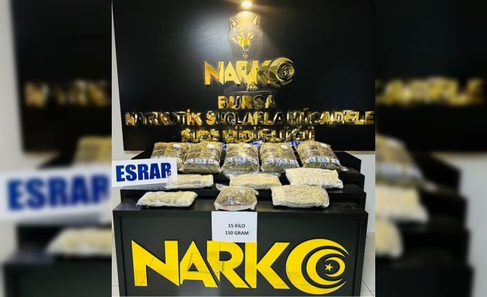 Bursa’da uyuşturucu operasyonu : 15 kilo esrar ele geçirildi