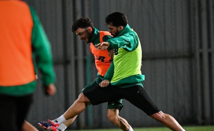 Bursaspor’da Gebzespor maçı hazırlıkları sürüyor