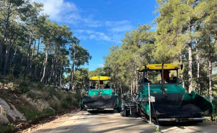 Büyükşehir, Ölüdeniz yolunu yeniliyor