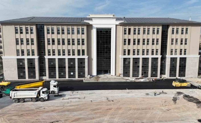 Büyükşehirden 2 milyon TL’lik asfalt yatırımı