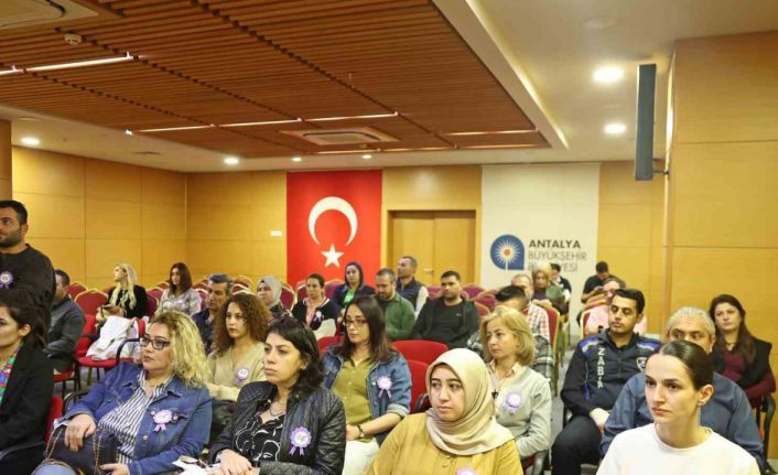 Büyükşehir’den kadına yönelik şiddete karşı eğitim düzenlendi
