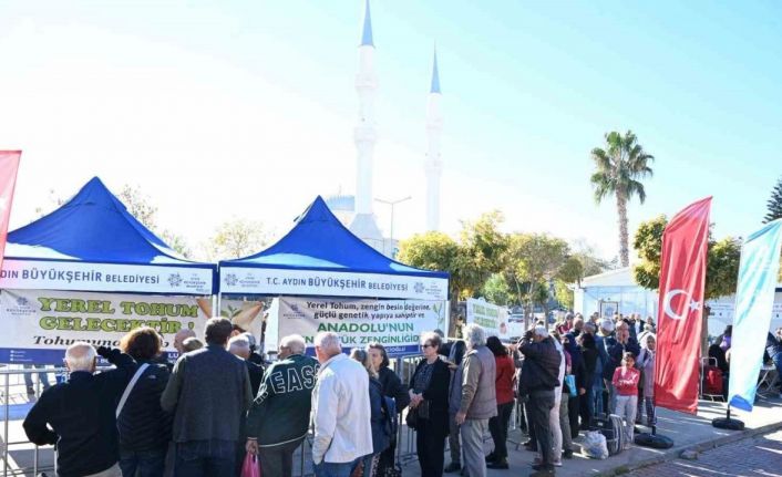 Büyükşehir’in ata tohumları Didim’de dağıtıldı