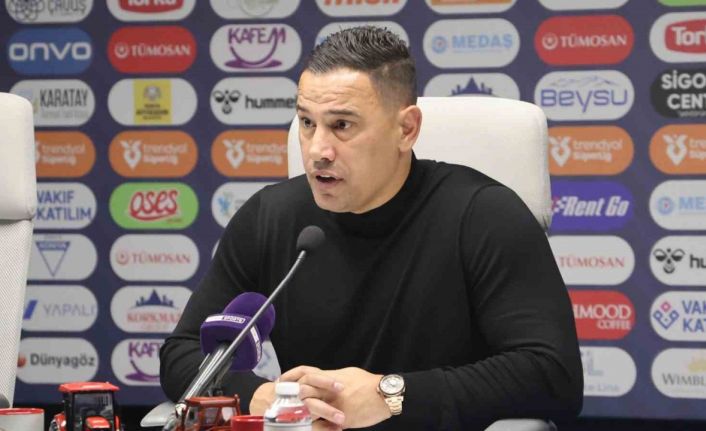 Çağdaş Atan: "Bu takımın maç kazanmaya ihtiyacı var"