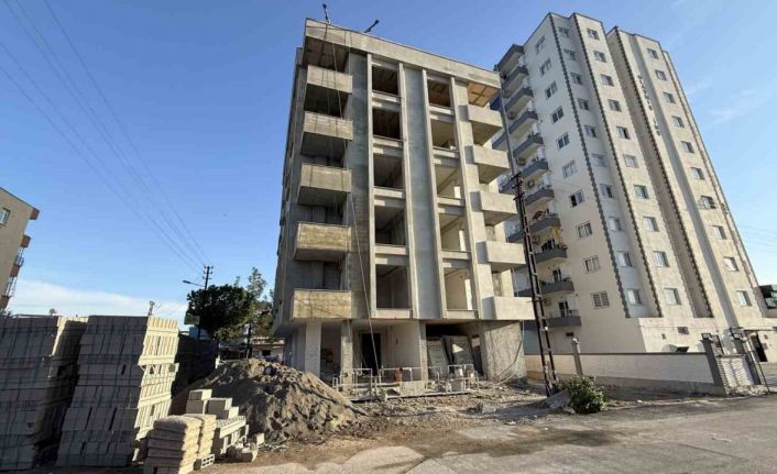 Çalıştığı inşaattan düşen işçi hayatını kaybetti