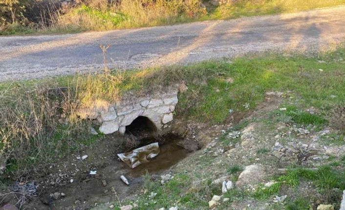 Çanakkale’de boş arazide bebek cesedi bulundu