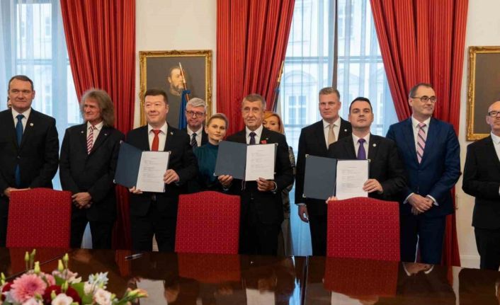 Çekya’da 3 parti koalisyon anlaşması imzaladı