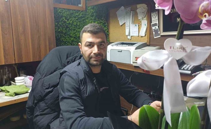 Çiçekçilerde ’24 Kasım’ yoğunluğu