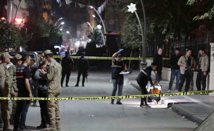 Cizre’de adliye önündeki silahlı saldırıda 1 kişi hayatını kaybetti