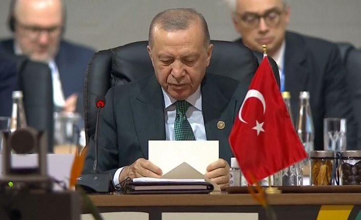 Cumhurbaşkanı Erdoğan: "Gazze’de sağlanan ateşkesin devamı tüm dünyanın huzuru için azami önemdedir"