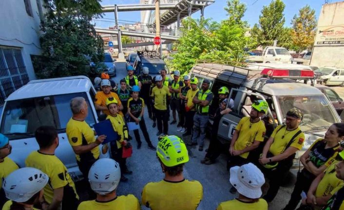 Dağ Arama Kurtarma 9 yıldır arama kurtarma operasyonlarında gönüllü olarak yardımcı oluyor